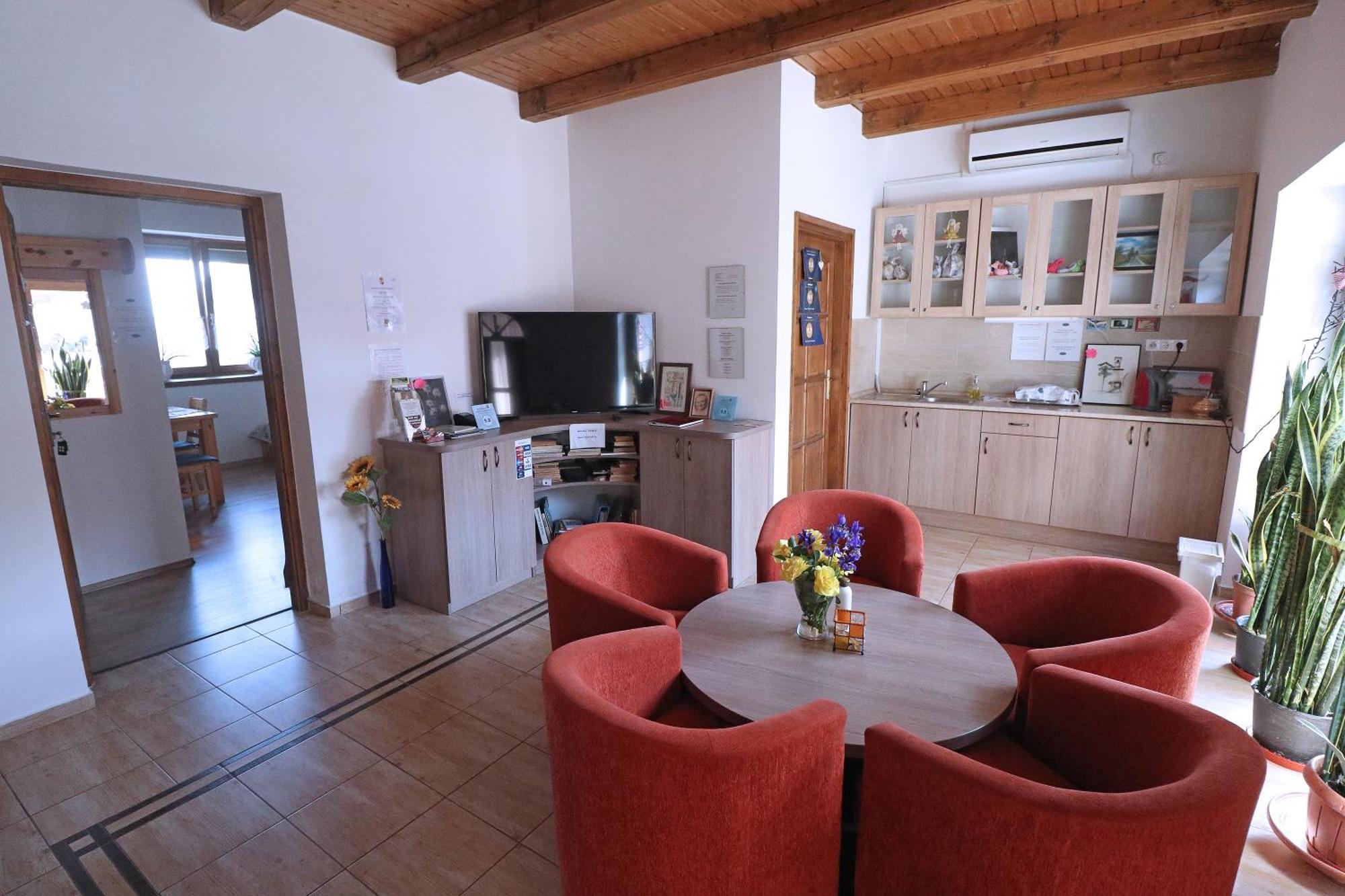 Fuezesi Papa Vendeghaza Hotel Harta Buitenkant foto