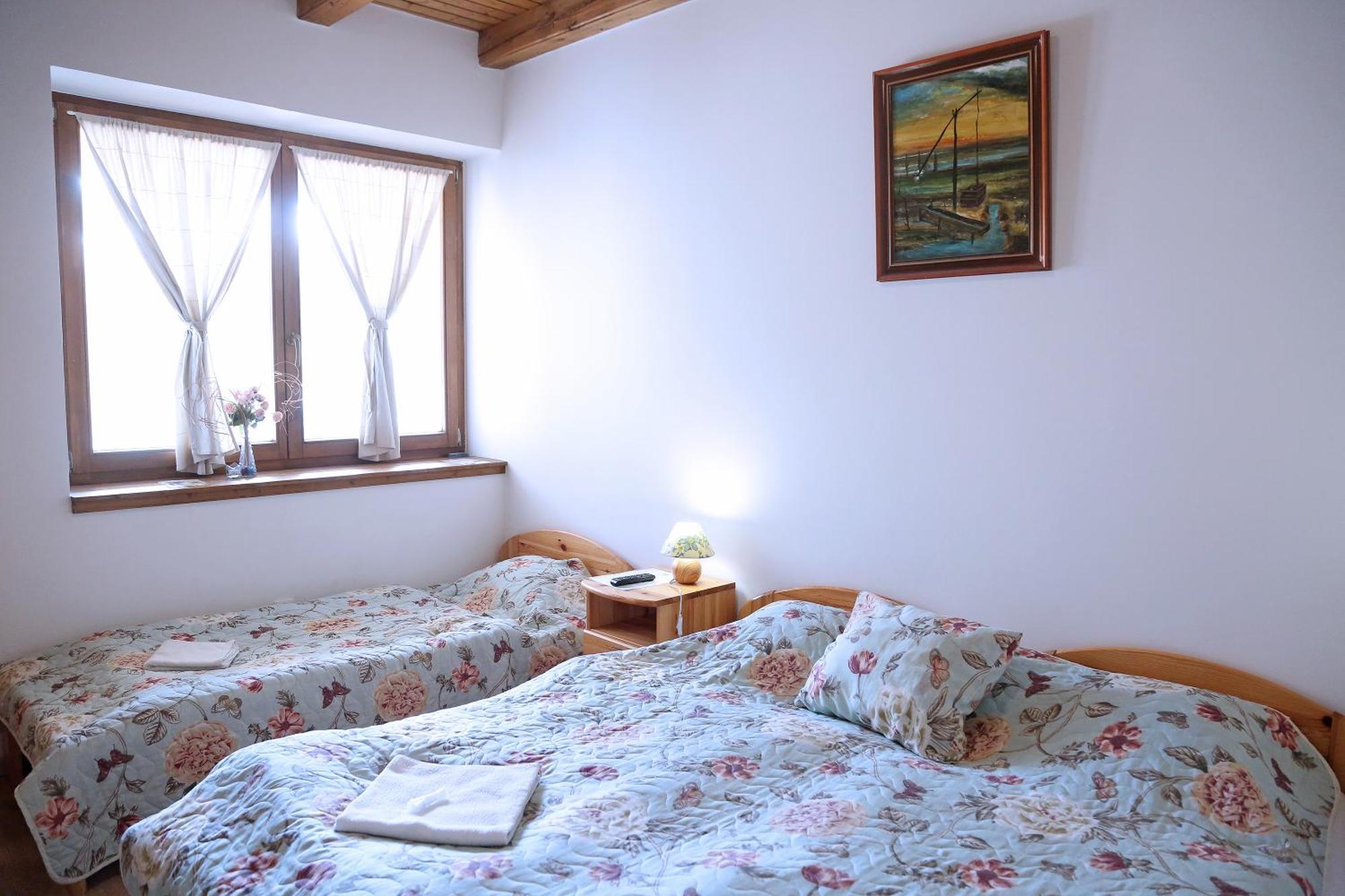 Fuezesi Papa Vendeghaza Hotel Harta Buitenkant foto