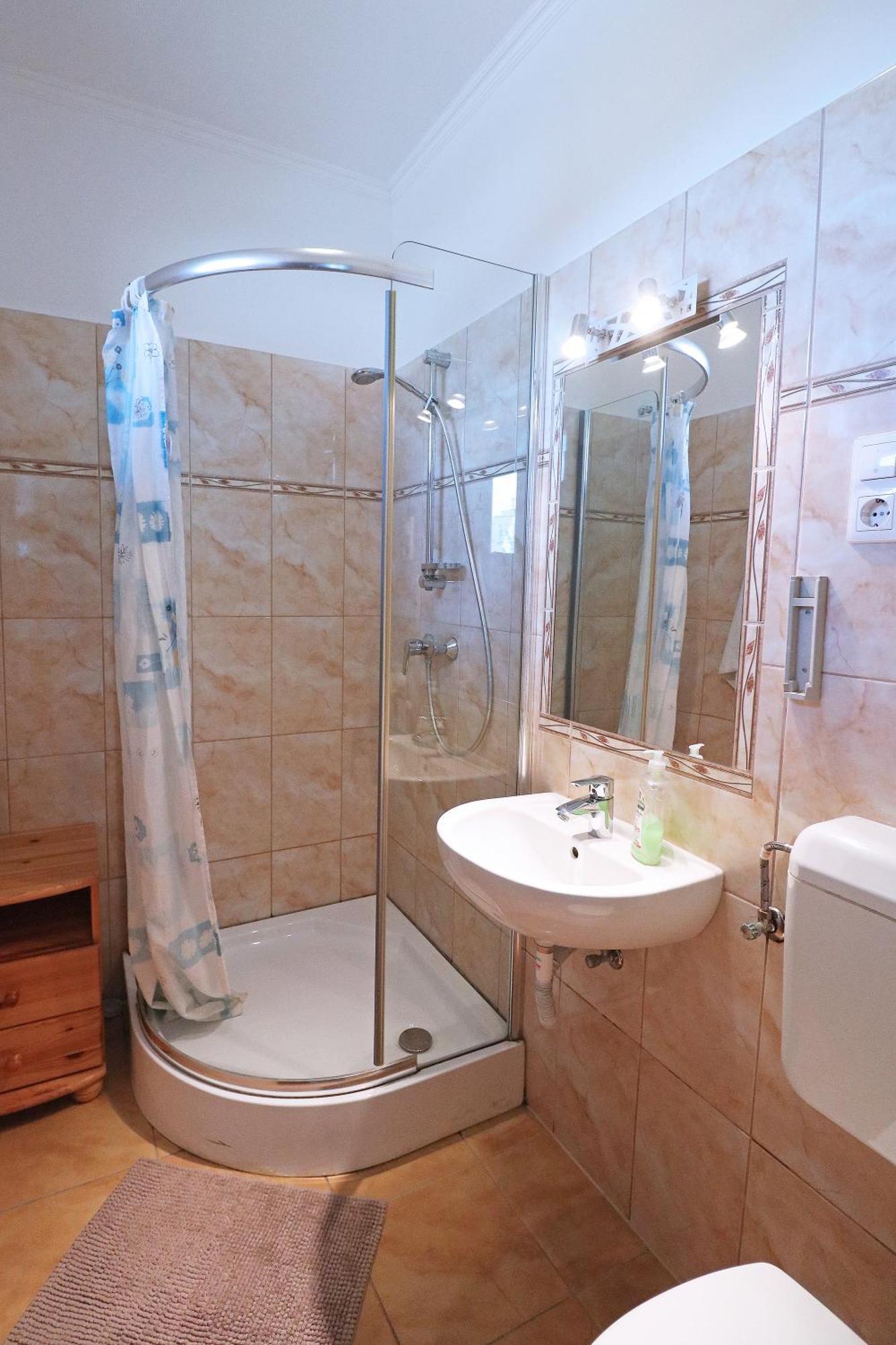Fuezesi Papa Vendeghaza Hotel Harta Buitenkant foto