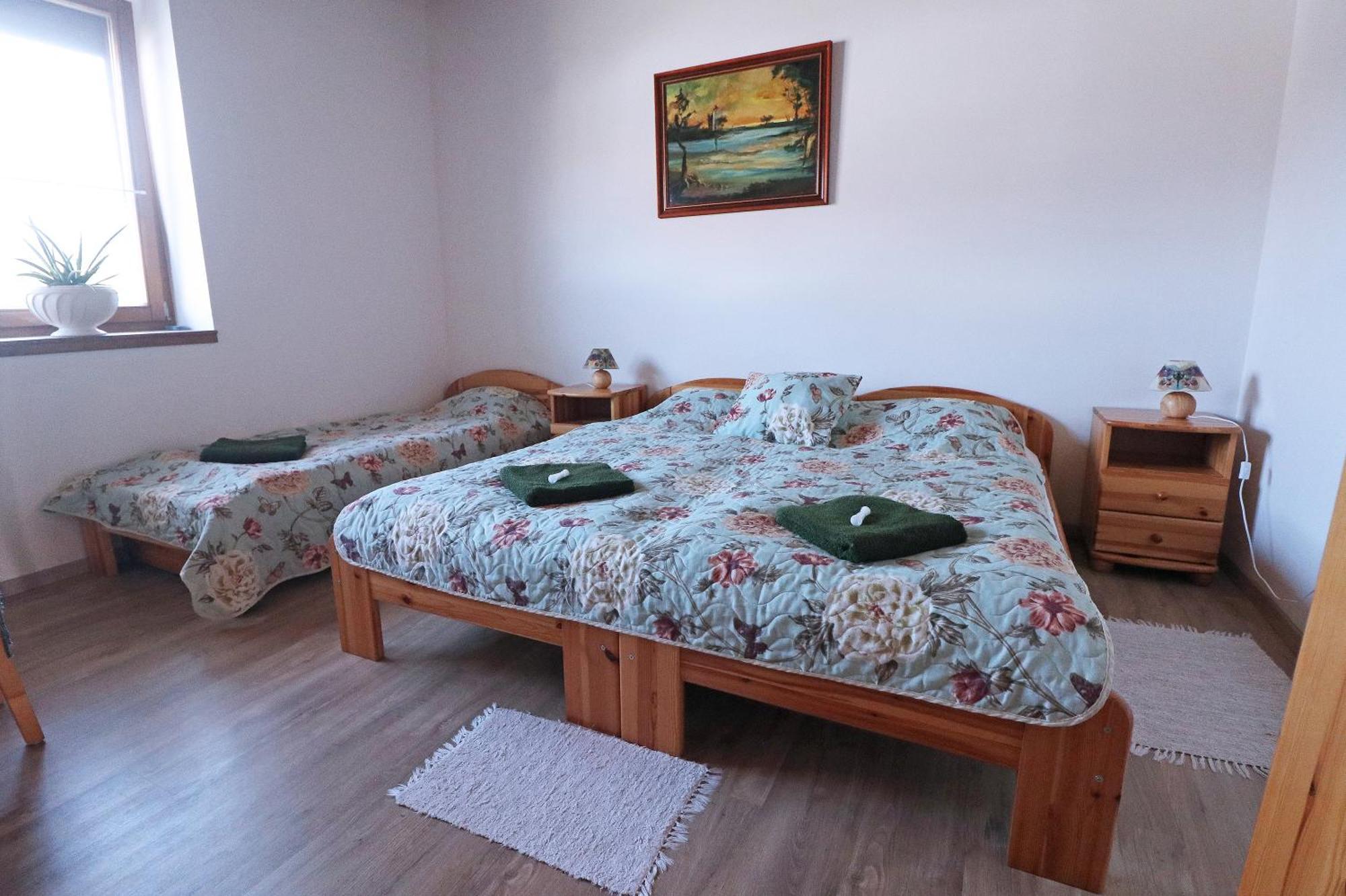 Fuezesi Papa Vendeghaza Hotel Harta Buitenkant foto